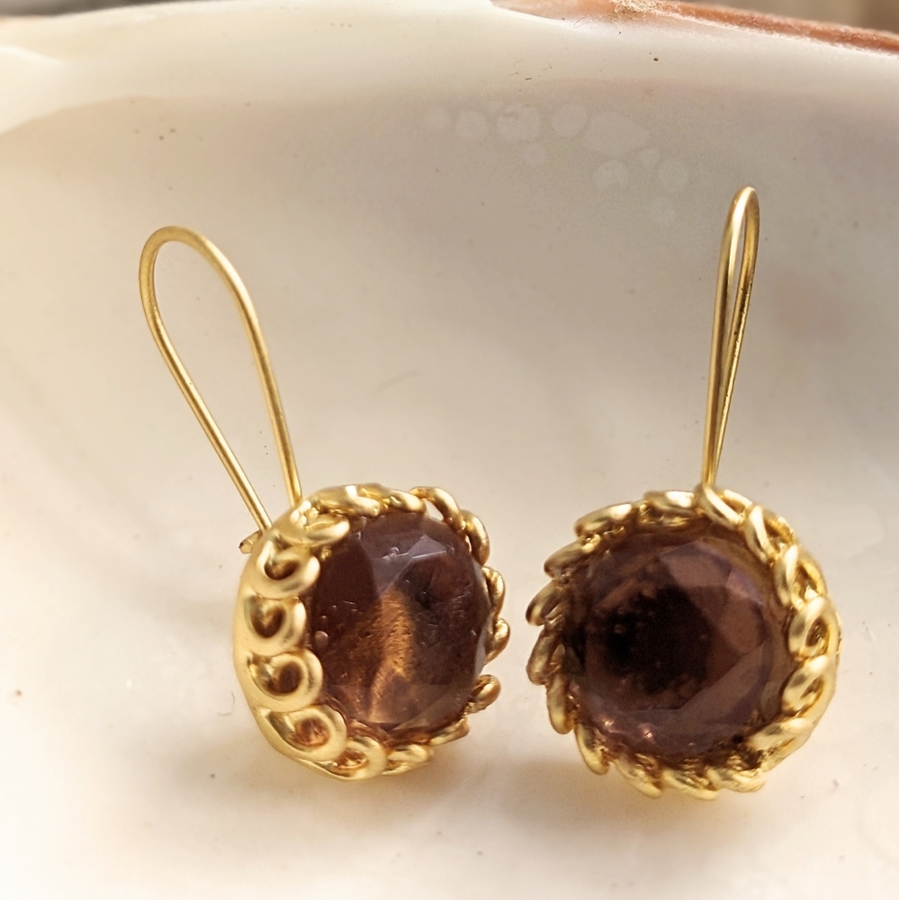 9.8 Carats Simulated Alexandrite Color Changing In Brushed 24k Plated Earrings